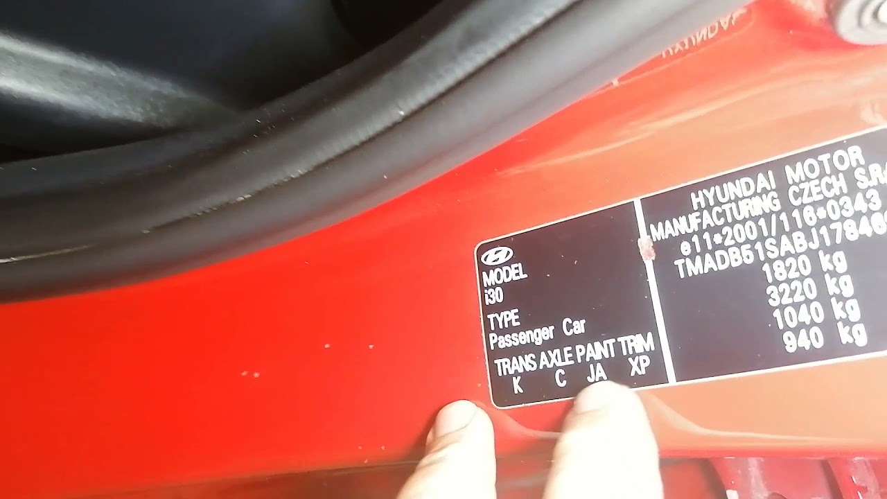 HYUNDAI-Farbcode-Aufkleber an der Karosserie &ndash; identifizieren Sie den Lack Ihres Fahrzeugs.