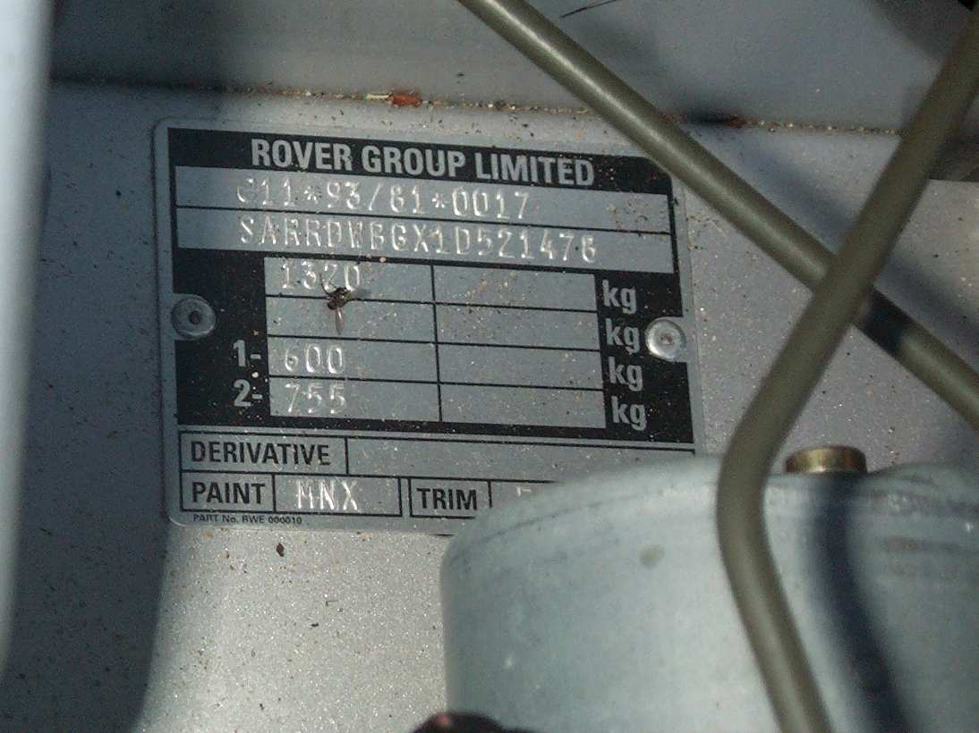 ROVER Farbcodeschild am Fahrzeug &ndash; finden Sie Ihre genaue Farbabstimmung.